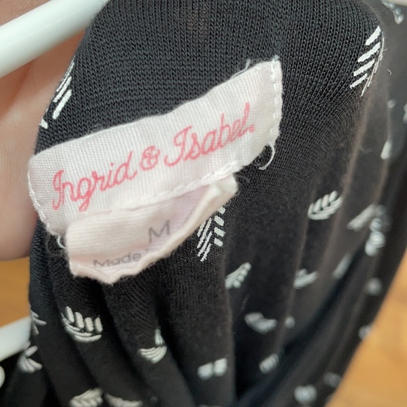 Ingrid & Isabel Ruched Maternity Dress - Picture 5 of 5